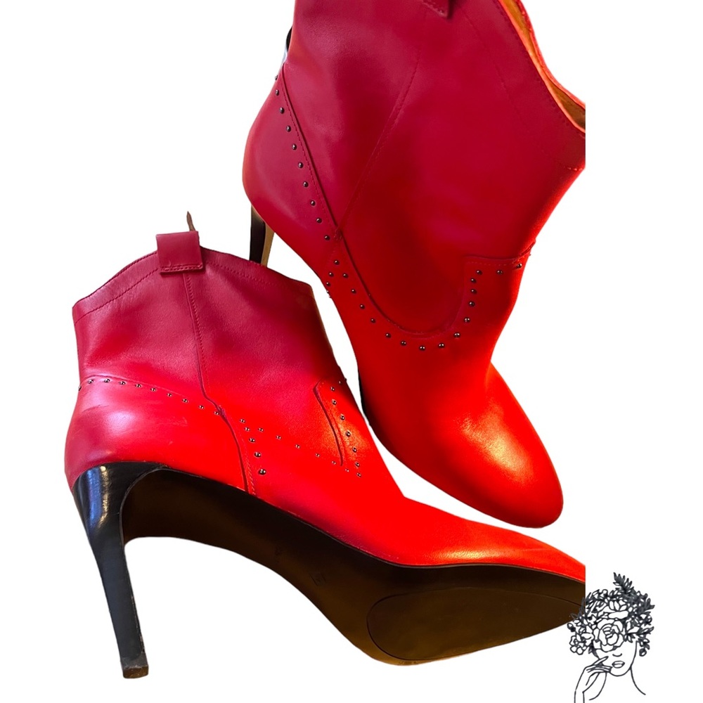 HALOGEN PALMER BOOT IN LIPSTICK RED LEATHER Size 8.5